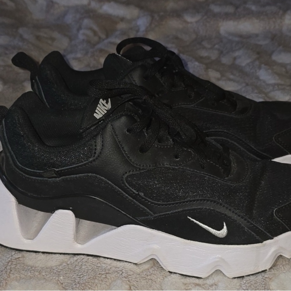 Nike Black and White Athletic Shoes